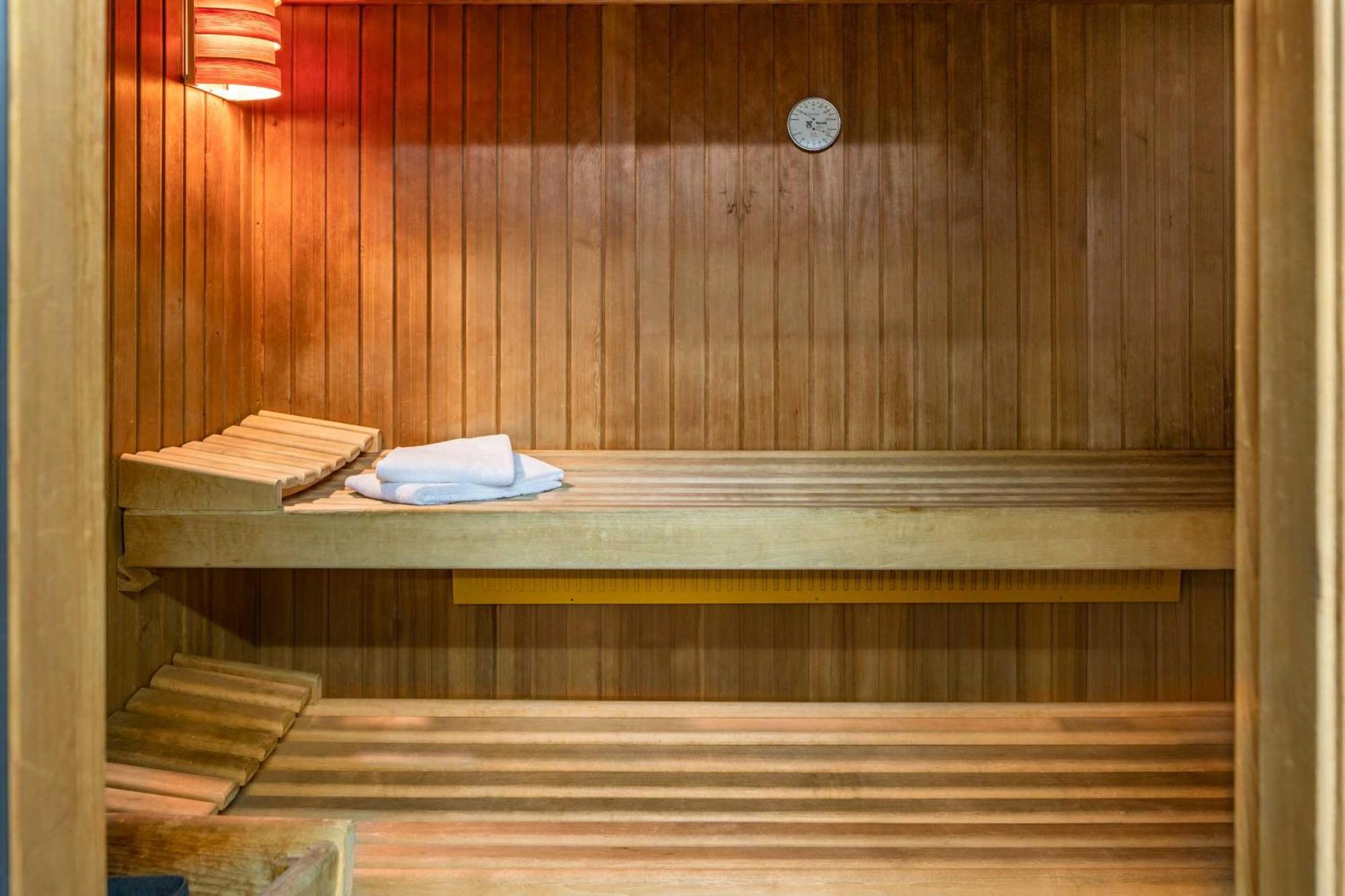 Astoria City Resort Эссен Экстерьер фото